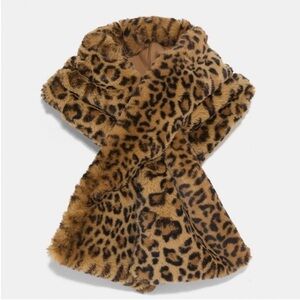Zara edition limite Leopard print faux fur scarf
